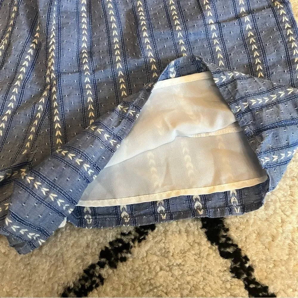 BCBGeneration Blue & White Striped Drawstring Shorts Size Medium